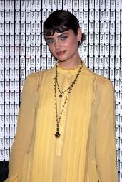 Taylor Hill at Etro Fashion Show - 02.27.2025