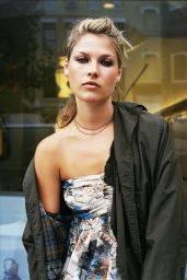 Ali Larter Captivates in 2003 Photoshoot