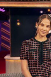 Alicia Vikander on The Kelly Clarkson Show - 03 20 2025