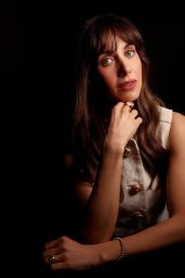 Alison Brie Shines at Shutterstock SXSW Portraits 03.08.2025