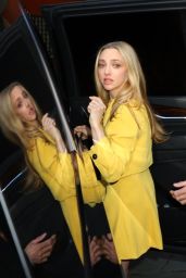 Amanda Seyfried’s Chic NYC Moment in Emilia Wickstead