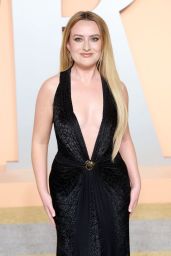 Amelia Dimoldenberg Stuns at 2025 Vanity Fair Oscar Bash