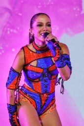 Anitta at Carnaval Na Cidade in São Paulo - 03.03.2025