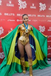 Anitta Leads Megabloco in Centro, Brazil - 03 08 2025