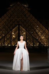 Anna Sawai’s Dior Couture Look Steals the Show at Louvre Grand Fashion Dinner