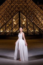 Anna Sawai’s Dior Couture Look Steals the Show at Louvre Grand Fashion Dinner