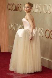 Ariana Grande Shines at 97th Academy Awards