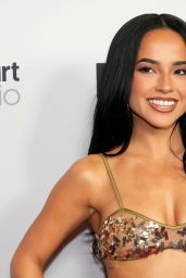 Becky G’s Gilded Glamour at the 2025 iHeartRadio Music Awards