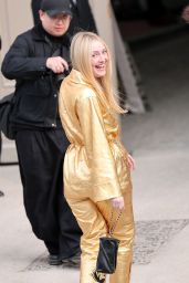 Dakota Fanning’s Golden Moment at Chanel F/W 