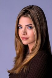 Denise Richards' Iconic 2000 Photoshoot