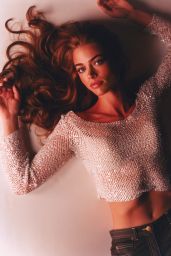 Denise Richards - Iconic 2001 Photoshoot (AV)