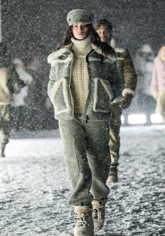 Deva Cassel at Moncler Grenoble FW25, Courchevel