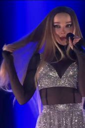 Dove Cameron Performs on Tonight Show Stage - 03.19.2025