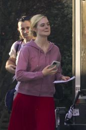 Elle Fanning’s Applebee’s Break on Margo’s Set - 03.04.2025