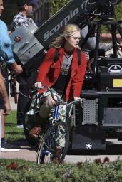 Elle Fanning’s Chic Filming Look at Fullerton College