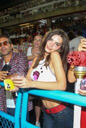 Emily Ratajkowski at Rio's Carnaval Festivities - 03 04 2025