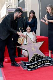 Gal Gadot’s Hollywood Star Ceremony: Style, Drama, and Timeless Elegance