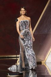 Halle Berry’s Oscars 2025 Look: Sleek and Striking