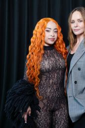 Ice Spice’s Bold Lace Look at Stella McCartney 03.05.2025 