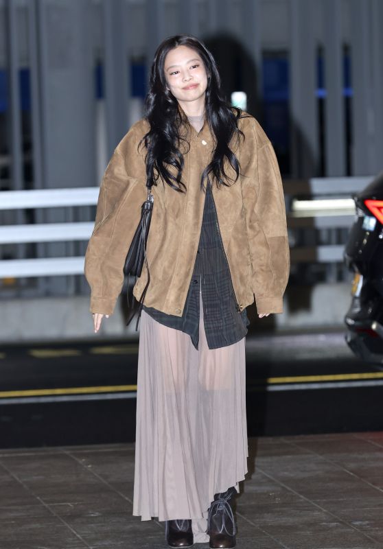 Jennie Kim Departs Incheon Airport for LA - 02.28.2025