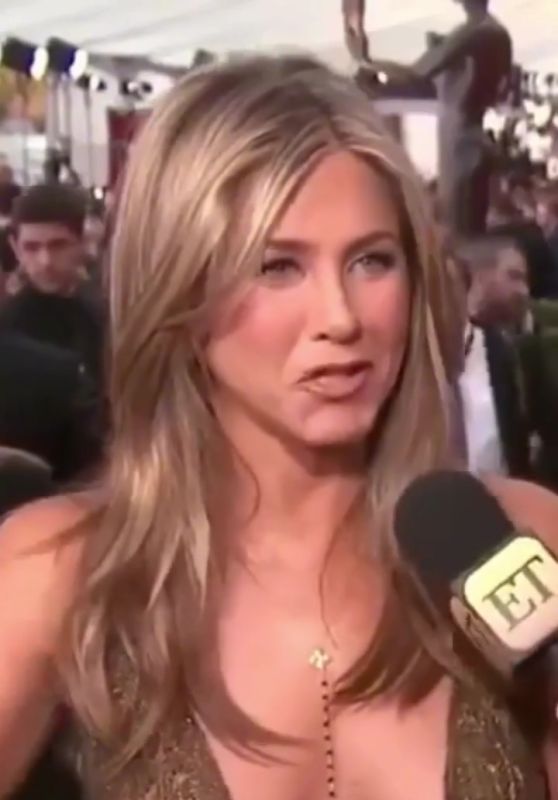 Jennifer Aniston 03-20-2025