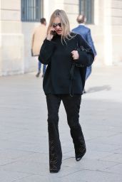 Kate Moss Walks Paris Streets in Style - 03.07.2025