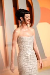 Katy Perry Stuns at Vanity Fair Oscar 2025 Party