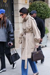 Kendall Jenner Paris Street Style Hermès Moment