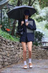 Kendall Jenner’s Rainy Day Style Steals the Spotlight