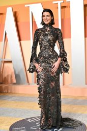 Kendall Jenner’s Timeless Elegance at Vanity Fair Oscar 2025 Party