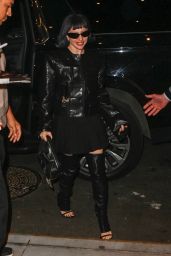 Lady Gaga Stuns in Leather at SNL Rehearsal Signing 03.07.2025 