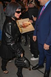 Lady Gaga Stuns in Leather at SNL Rehearsal Signing 03.07.2025 