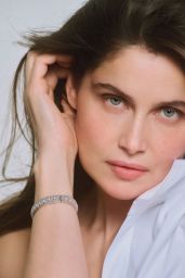 Laetitia Casta on Beauty, Acting, and Family Life – Elle France 03.06.2025