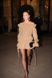 Lila Moss Prepares for Paris Fashion Week Event - 03 11 2025