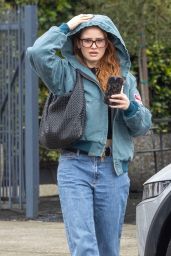 Madelaine Petsch’s LA Coffee Run Style, 03.05.2025