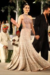 Manushi Chhillar at Tarun Tahiliani