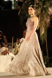 Manushi Chhillar at Tarun Tahiliani