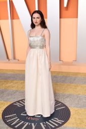 Maude Apatow’s Elegant Look at Vanity Fair Oscars 2025 Party