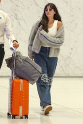 Nina Dobrev’s Sydney Airport Look: A Masterclass in Casual Luxury