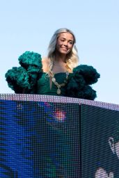 Olivia Dunne at Krewe of Endymion Parade - 03.01.2025