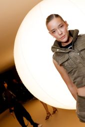 Olivia Ponton Stuns at Off-White Show 03.06.2025