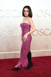 Rachel Sennott’s Balenciaga Moment at the 2025 Oscars