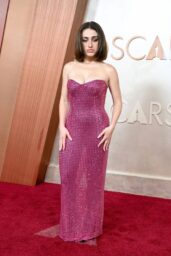 Rachel Sennott’s Balenciaga Moment at the 2025 Oscars