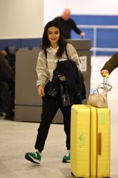 Rachel Zegler’s Chic Arrival at Newark Airport 03.07.2025