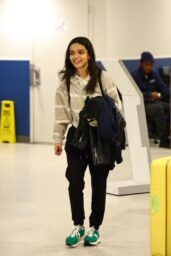 Rachel Zegler’s Chic Arrival at Newark Airport 03 07 2025