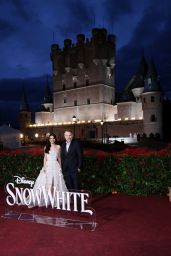 Rachel Zegler Stuns in Elie Saab at Castle Premiere