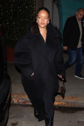 Rihanna’s Chic Giorgio Baldi Look Steals Spotlight