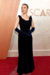 Scarlett Johansson Shines at the 2025 Oscars