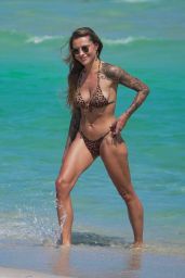 Sophia Thomalla at Miami Beach Before Miami Open - 03.19.2025