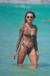 Sophia Thomalla at Miami Beach Before Miami Open - 03.19.2025